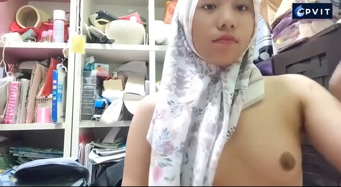 Viral Ukhti Malay Penjaga Toko Laundry
