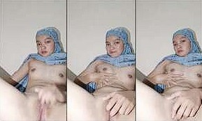 Viral Ukhti Berjilbab Menghabiskan Me Time dengan Santai